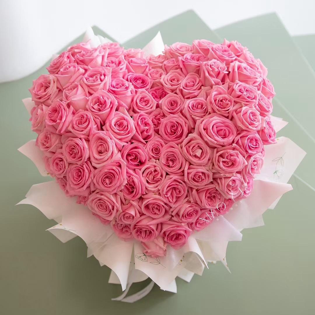 陆川花栈鲜花店——小万