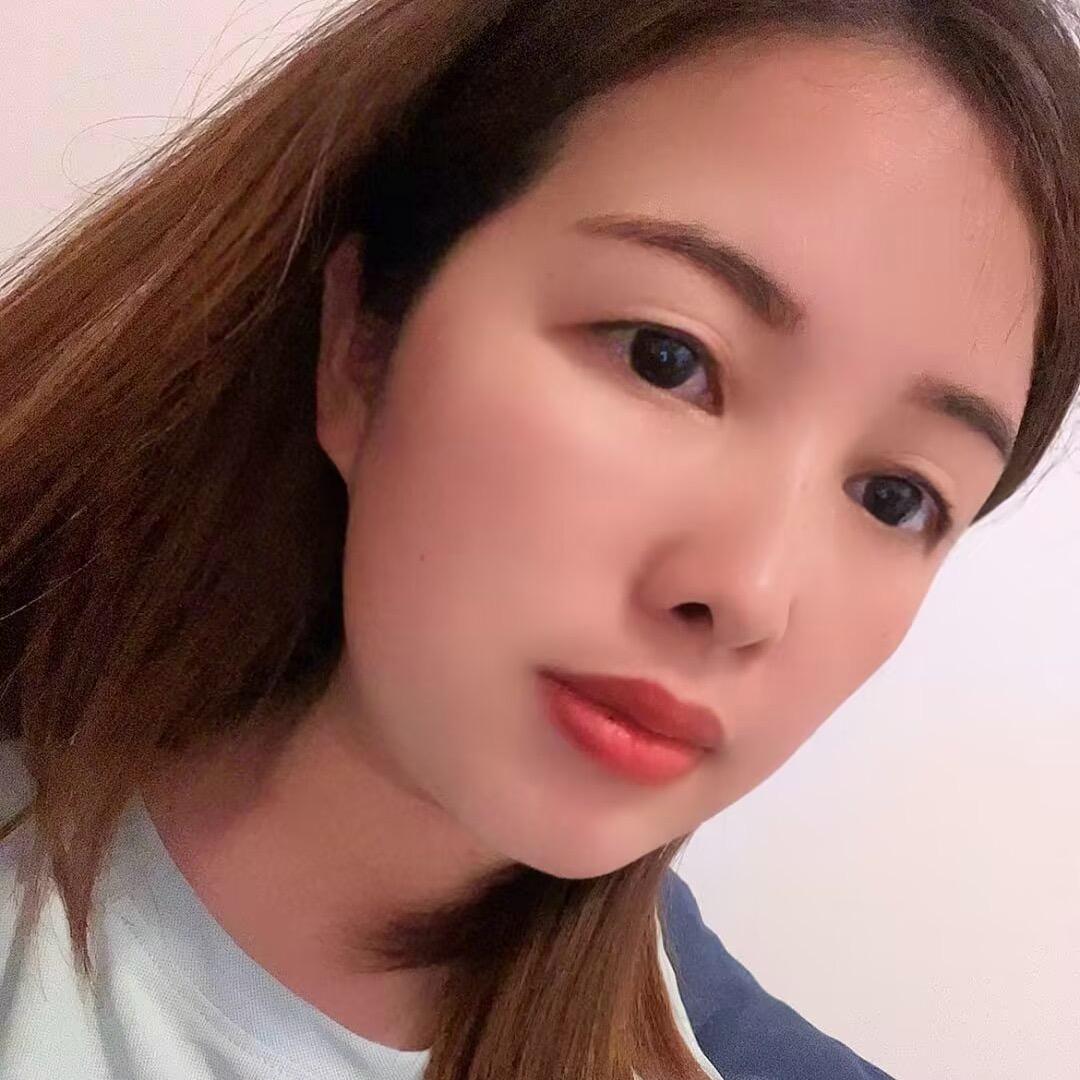 小五品牌女裤折扣清货.527