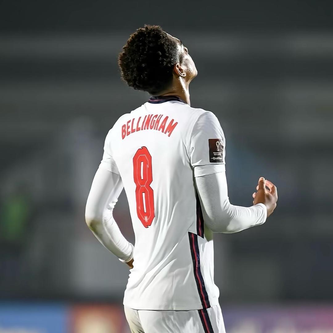 伯纳乌饮水机管理员