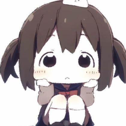 一只纯纯酱ovo（跑刀鼠鼠）