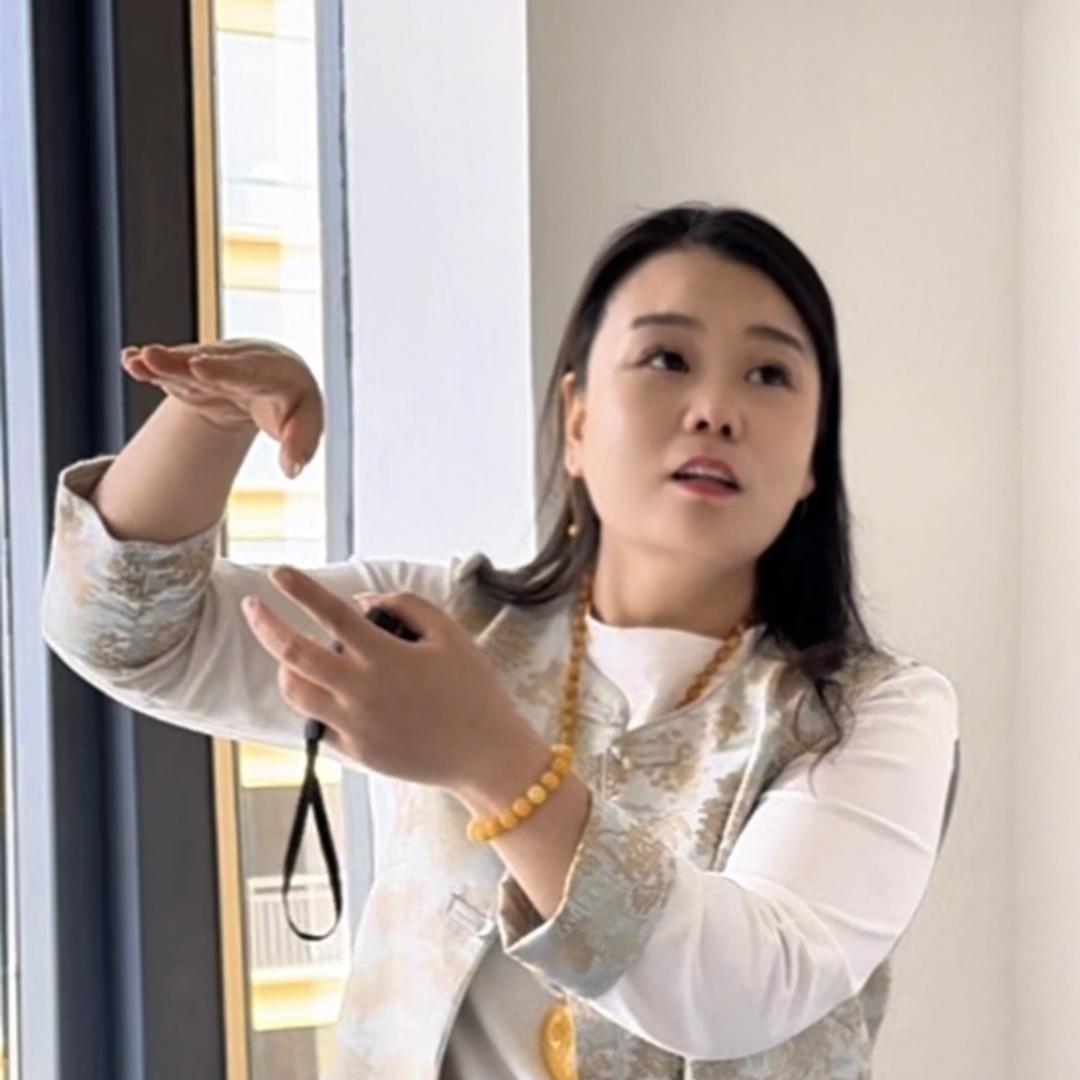 舞阳伊甸园窗帘·艳姐SUU