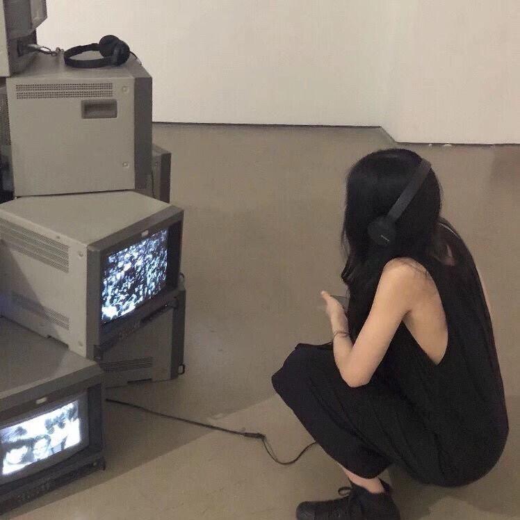 女大不中刘