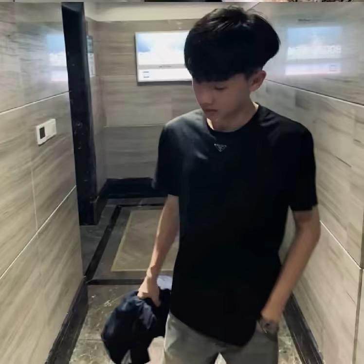 你行你也叫磐门(70段打野)