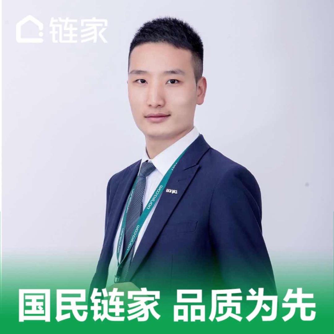 就是她