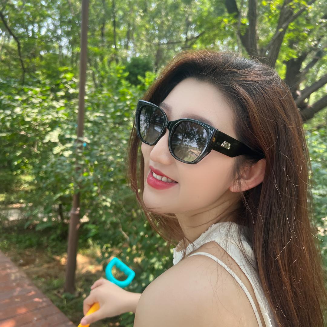 窦培云云云☁️