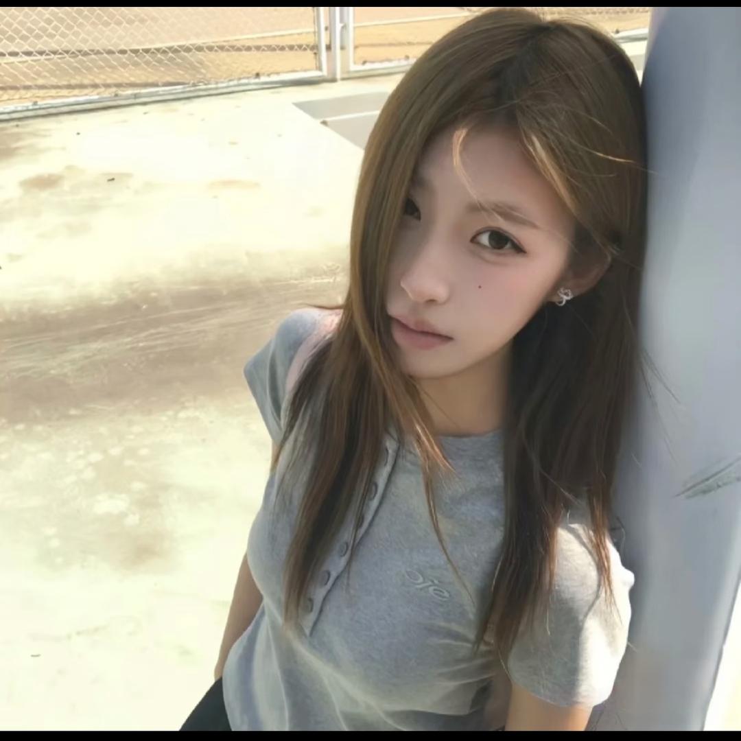 小X想投三分