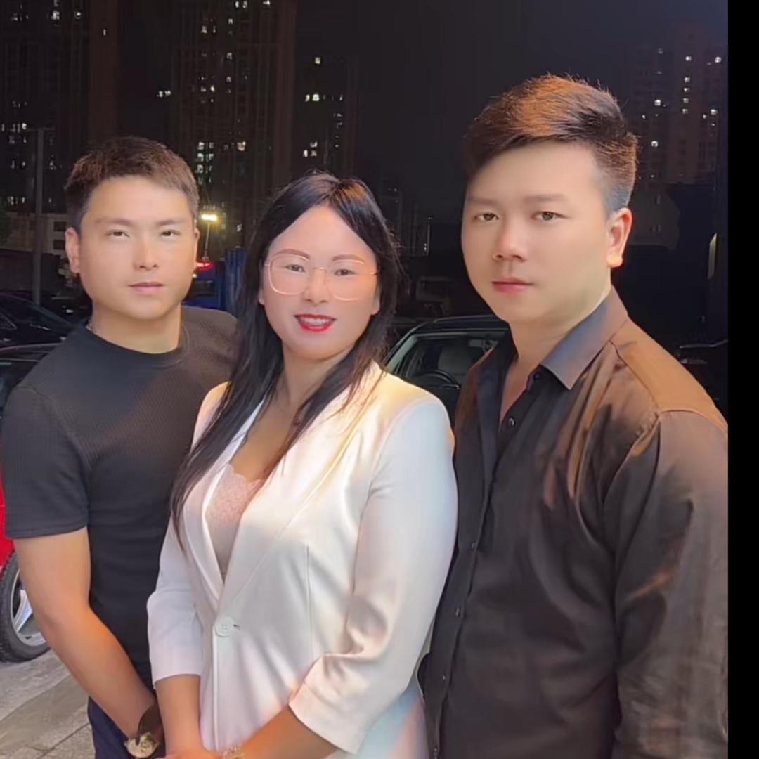 兵   少 （三姐弟承蒙厚爱）