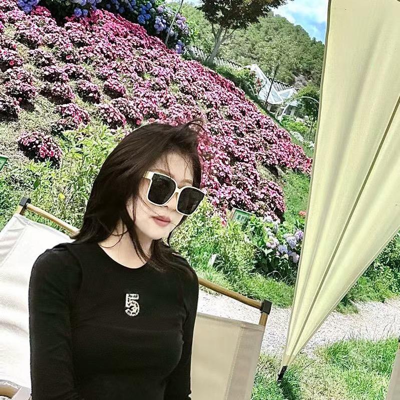 ～W