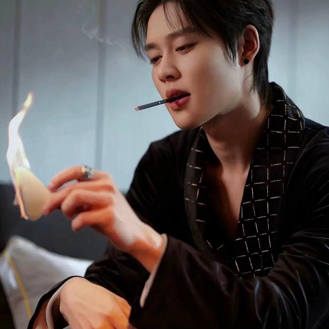 🥰素烟淡墨😍ི《勿连赞》