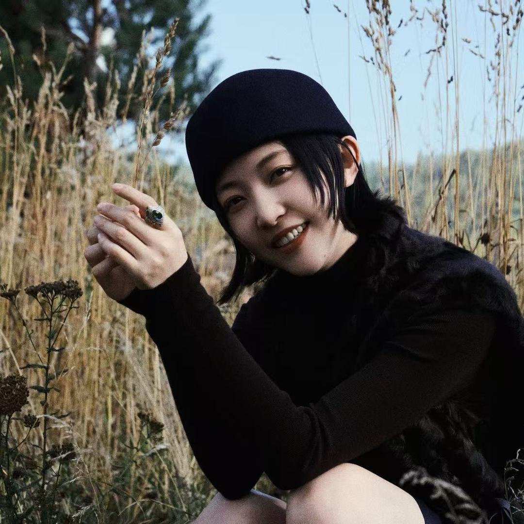 魏秀WEI STUFF 穿搭极简风