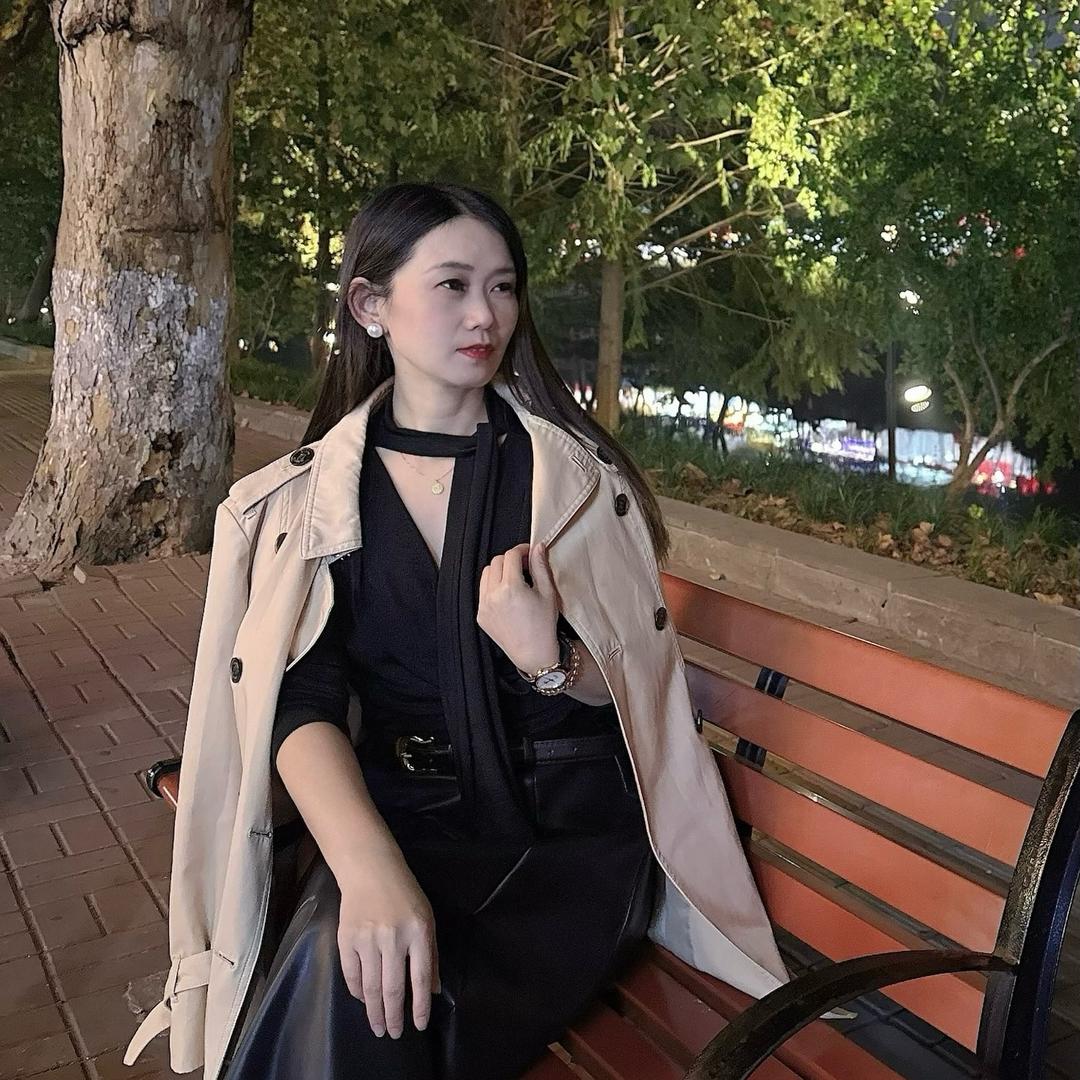 乖一点女装仙桃商城店