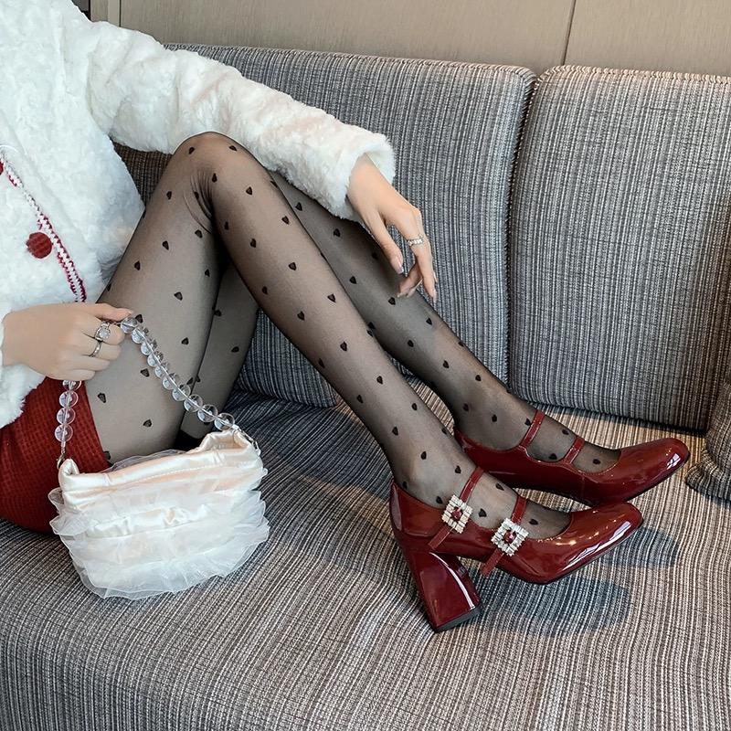 在逛街的发财树