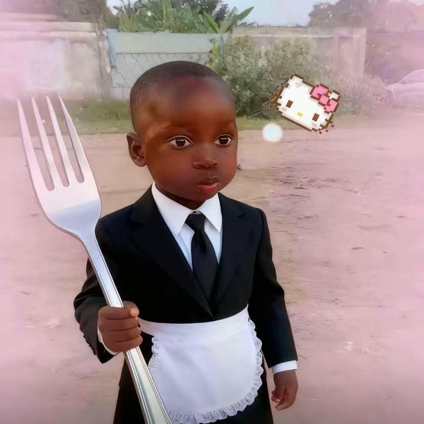 非洲十二少手上的烧饼