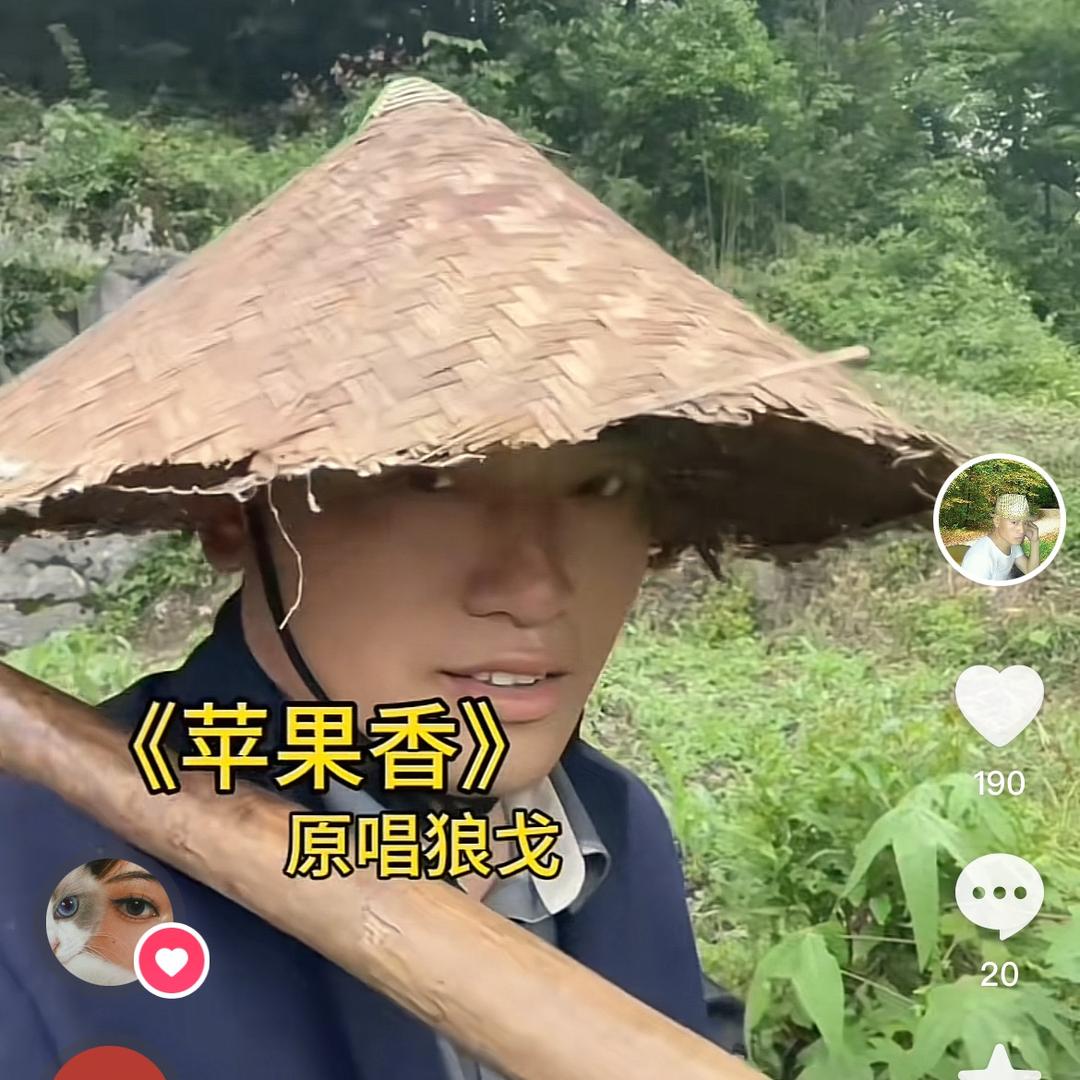 柏小多🎙️