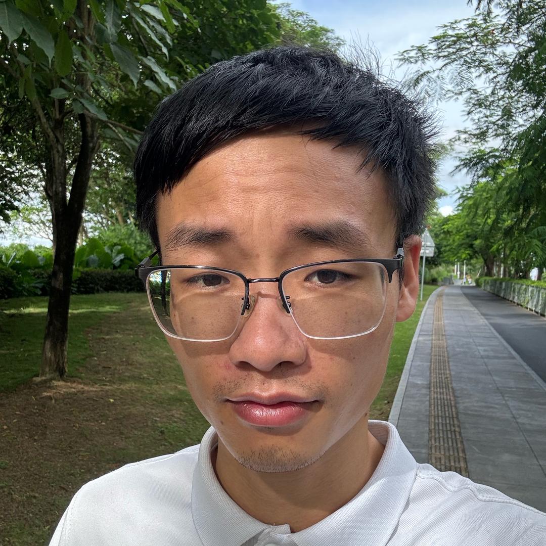qing qing🇺🇸（母胎单身）