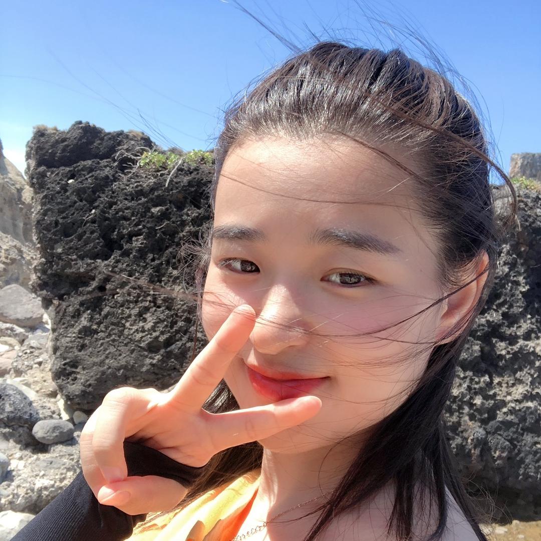 请叫我老可爱😘