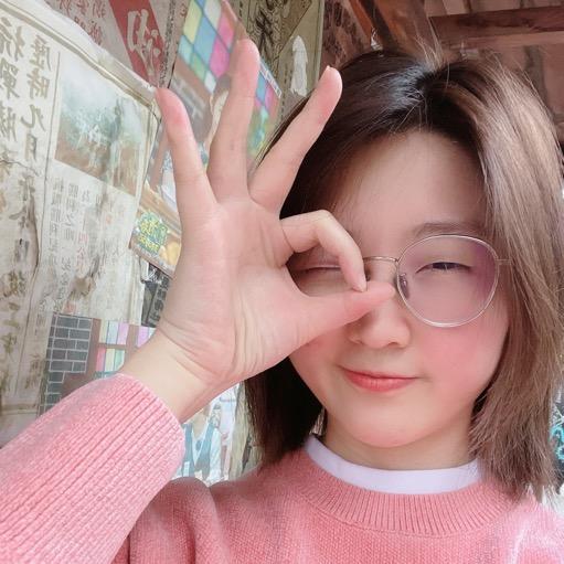 圆脸铭
