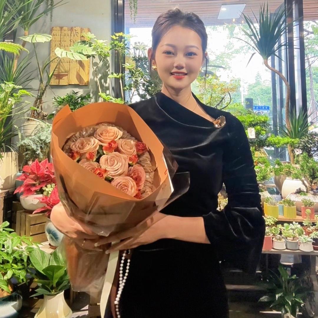 田馨阿姨