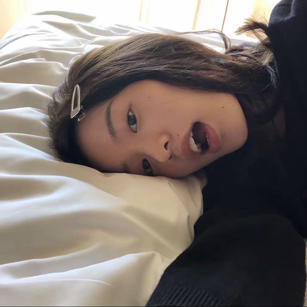 不吃香菜-.