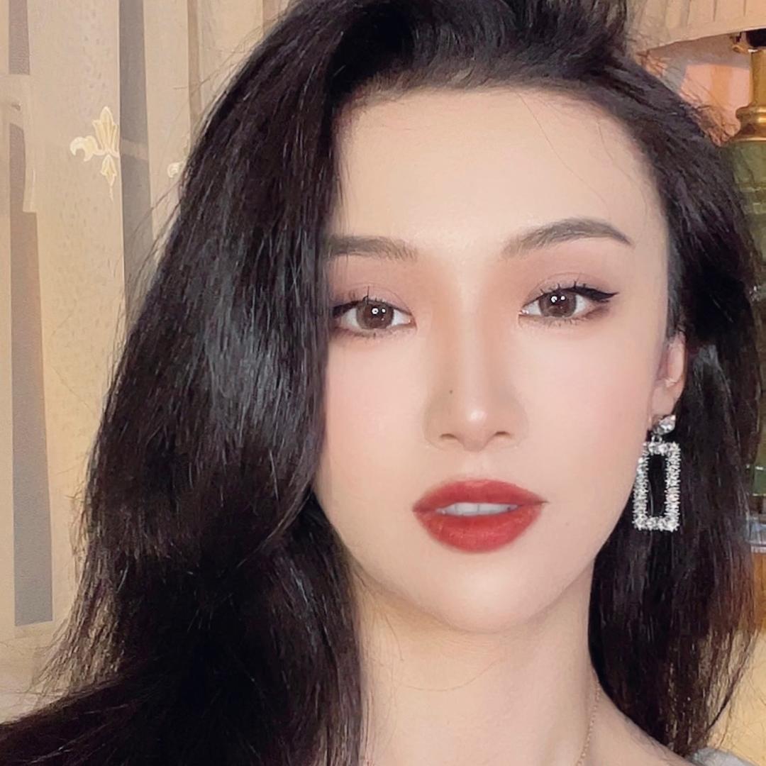 Chloe童英然
