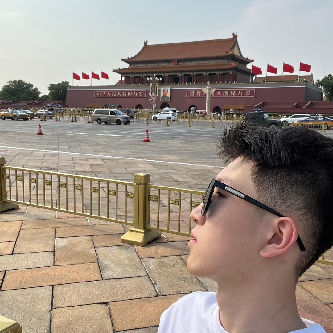 陈汉升.