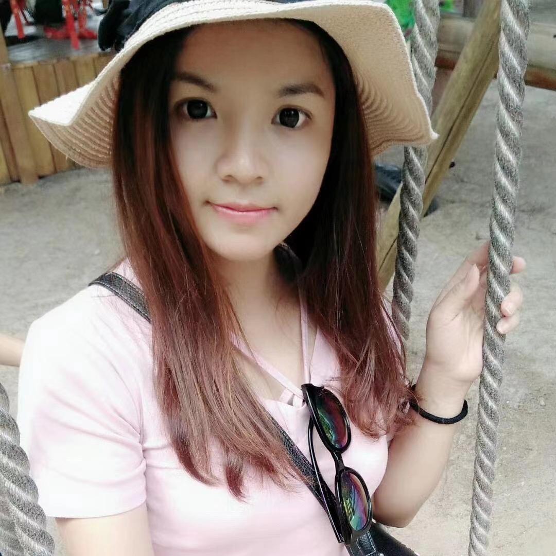 爱笑的女孩