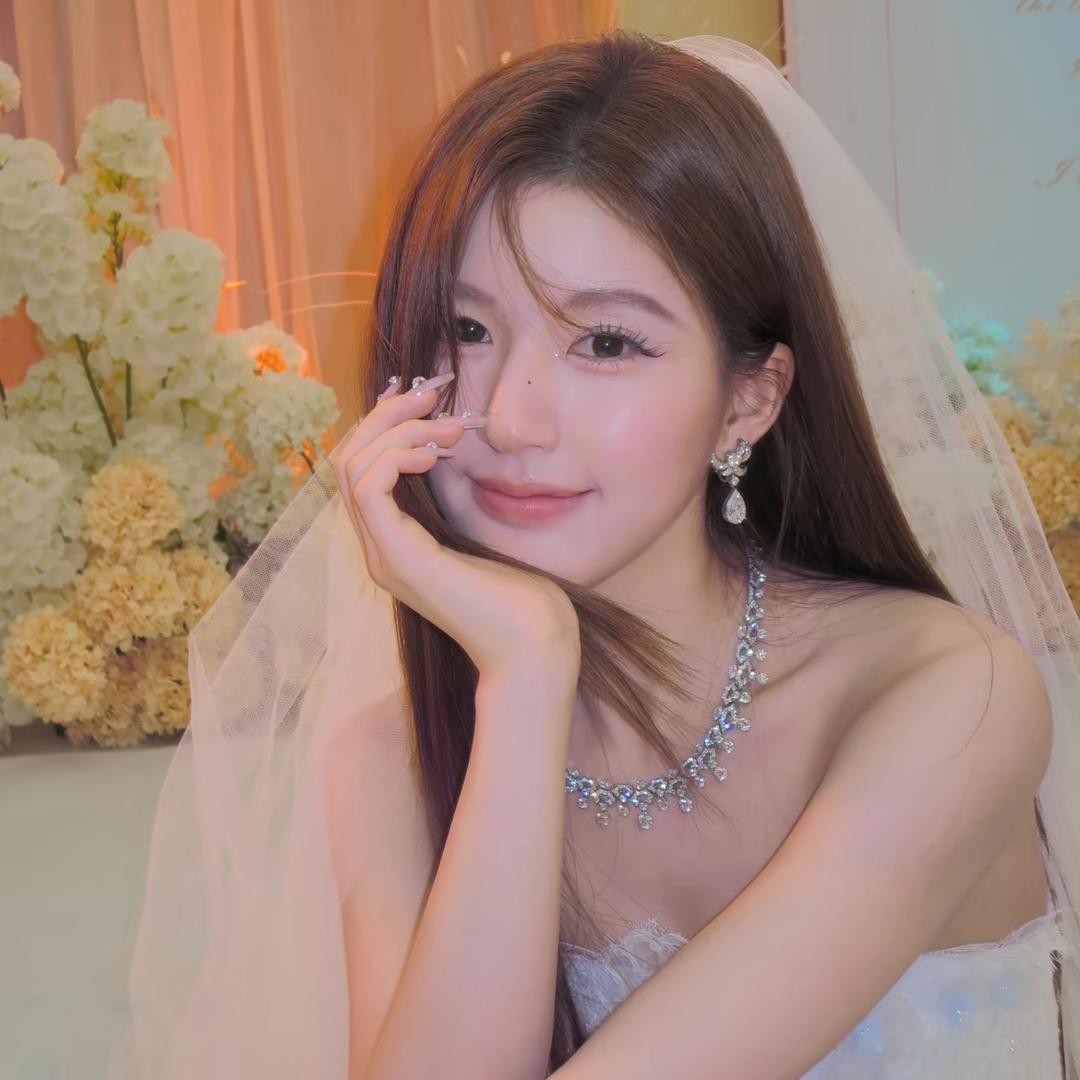 冷酷小美.