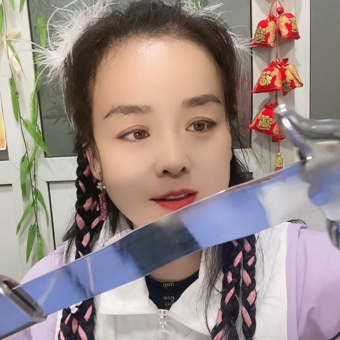 神威小丽姐