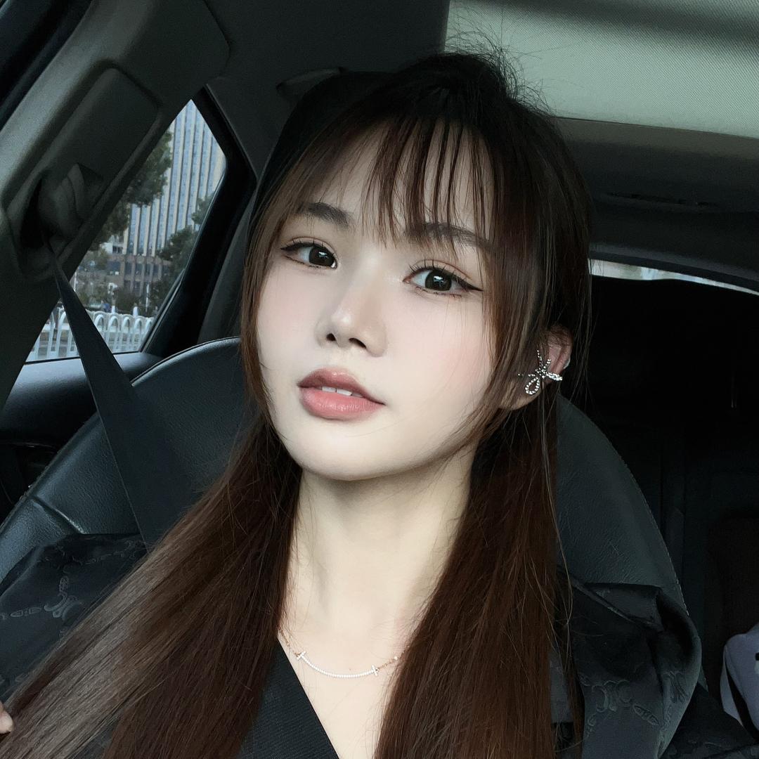 莎莎化妆造型工作室