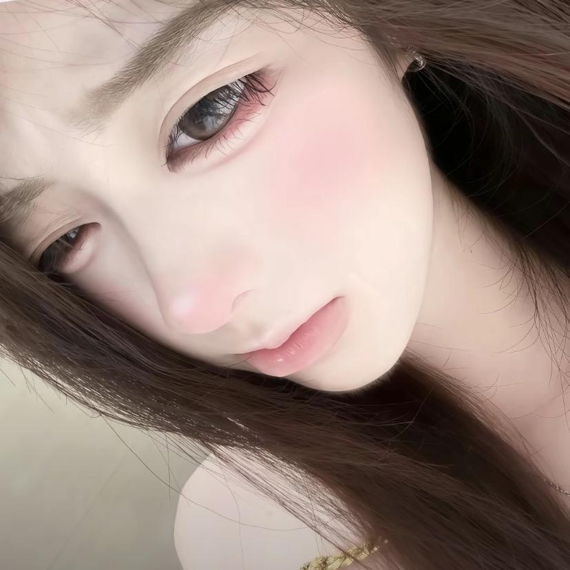 糕冷小怡
