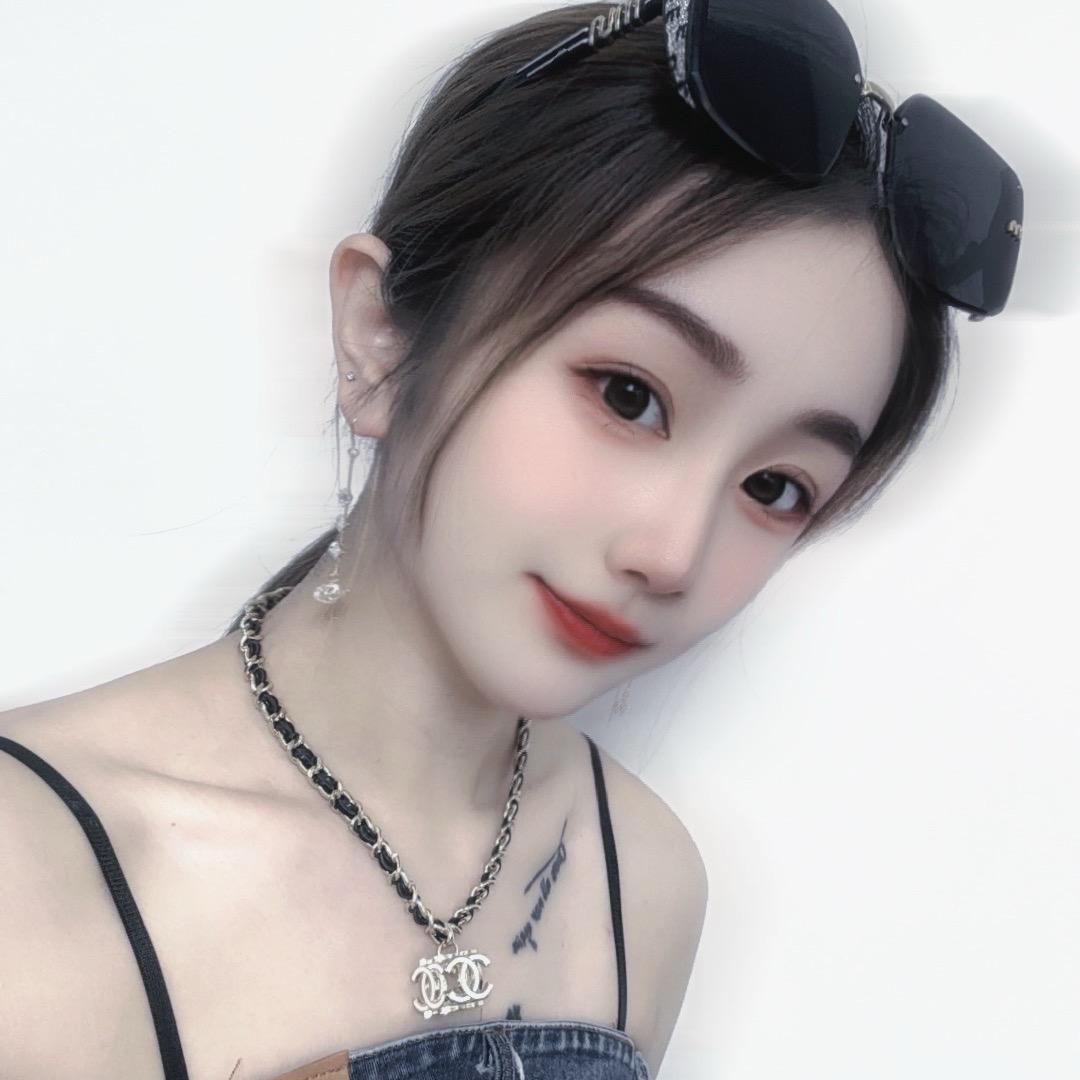 一个干婚礼策划的小姐姐🥰