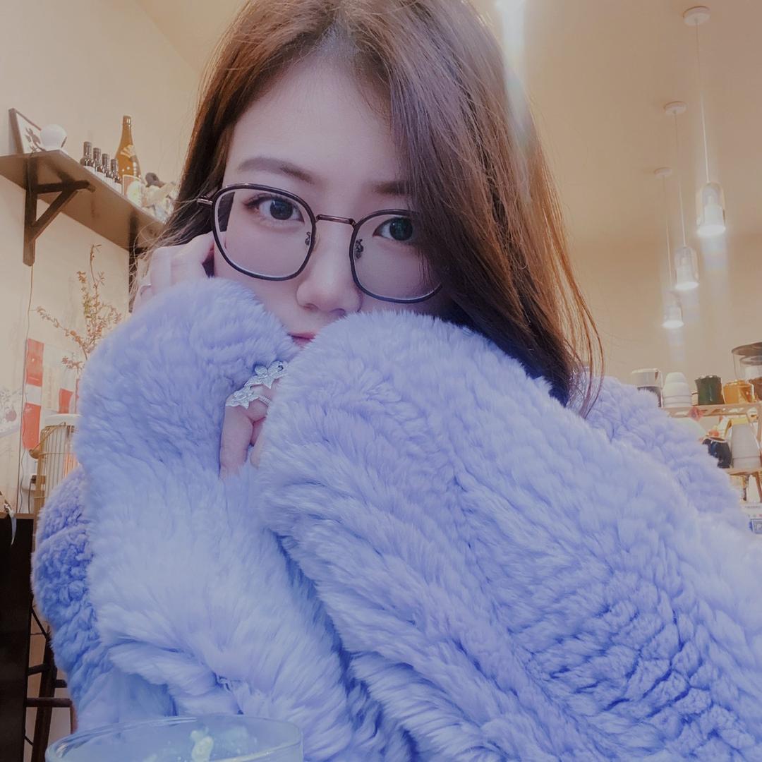 韦小姐