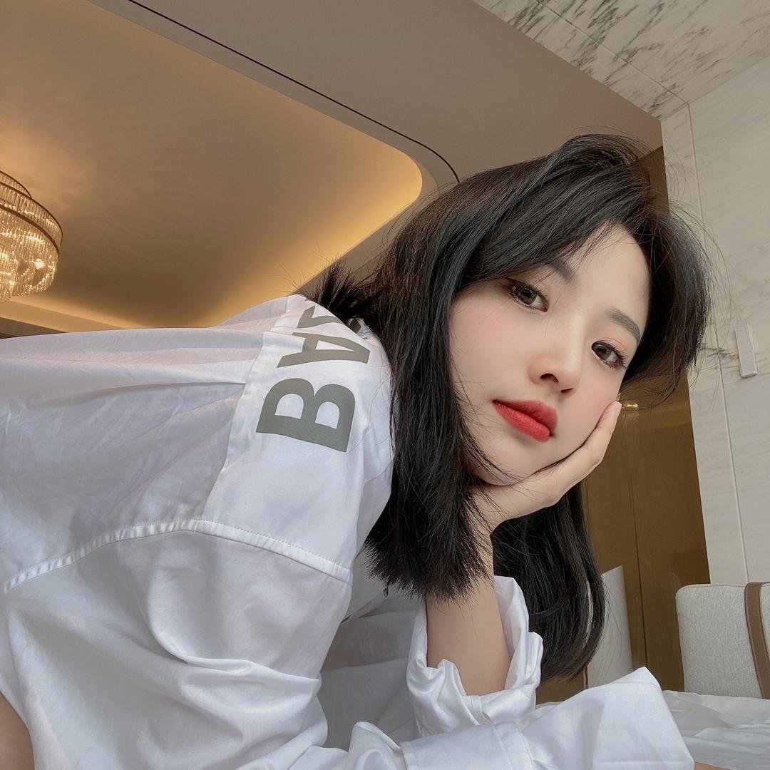 小酒窝_
