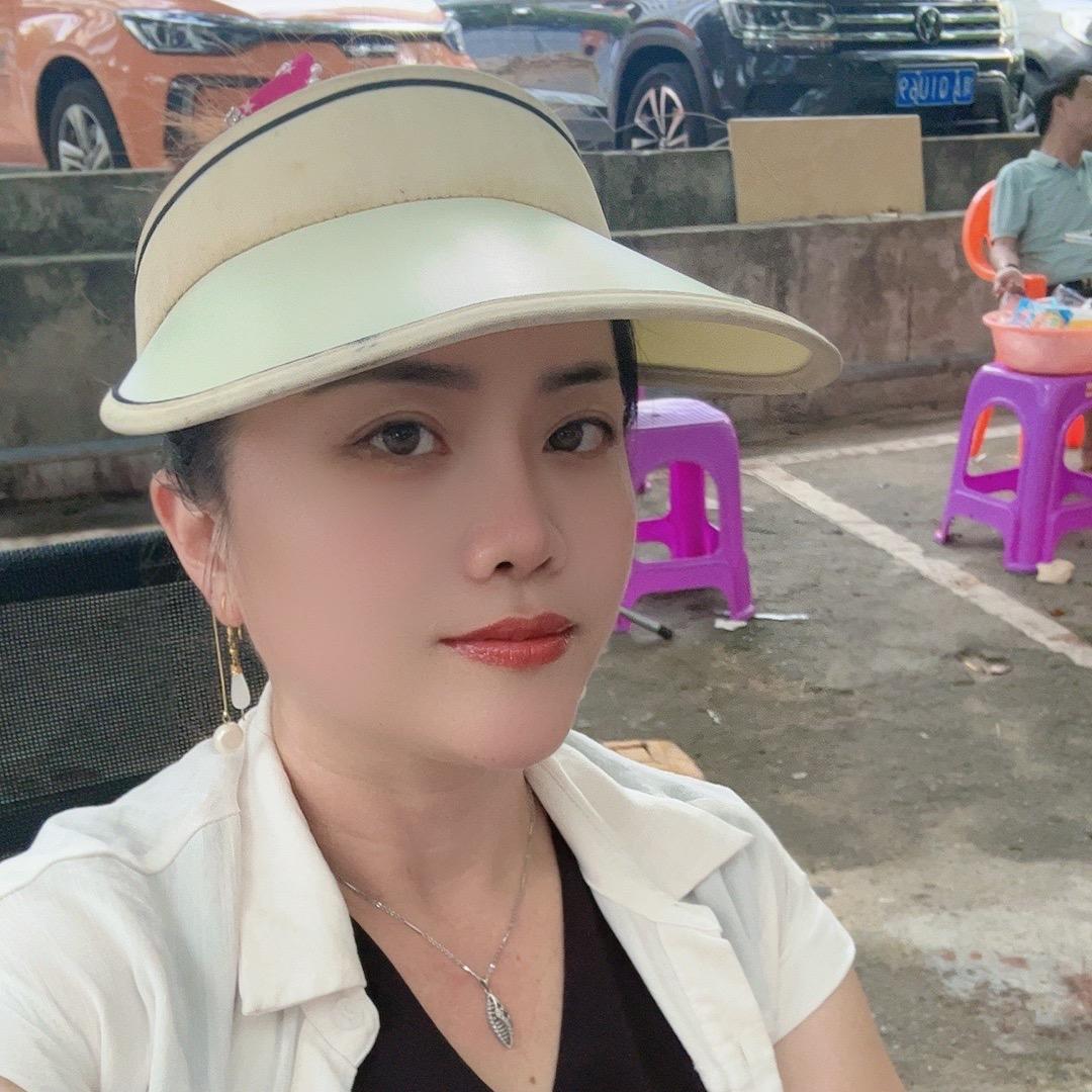 丽开心😊