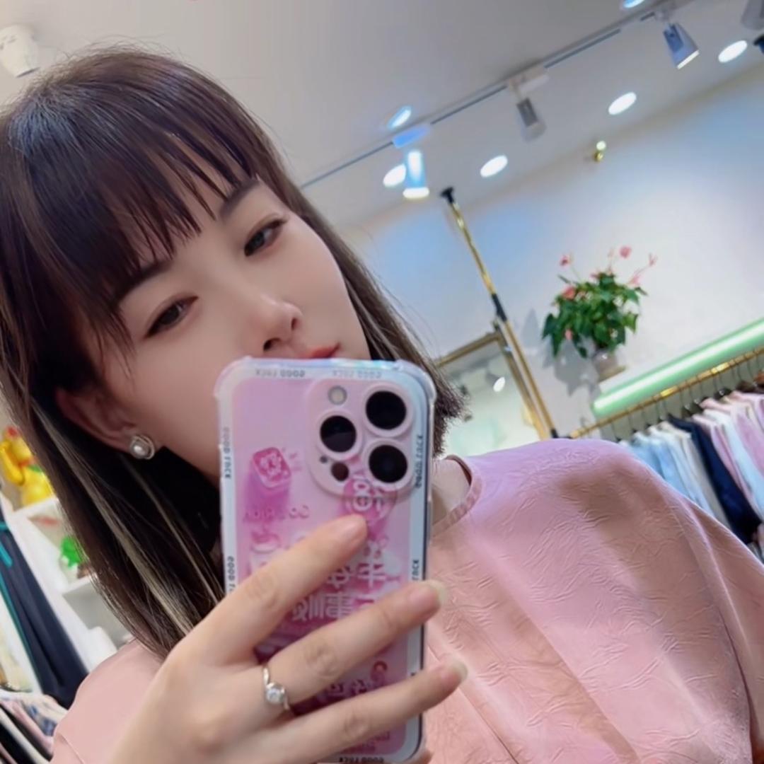 武汉楚宸女装服饰总店