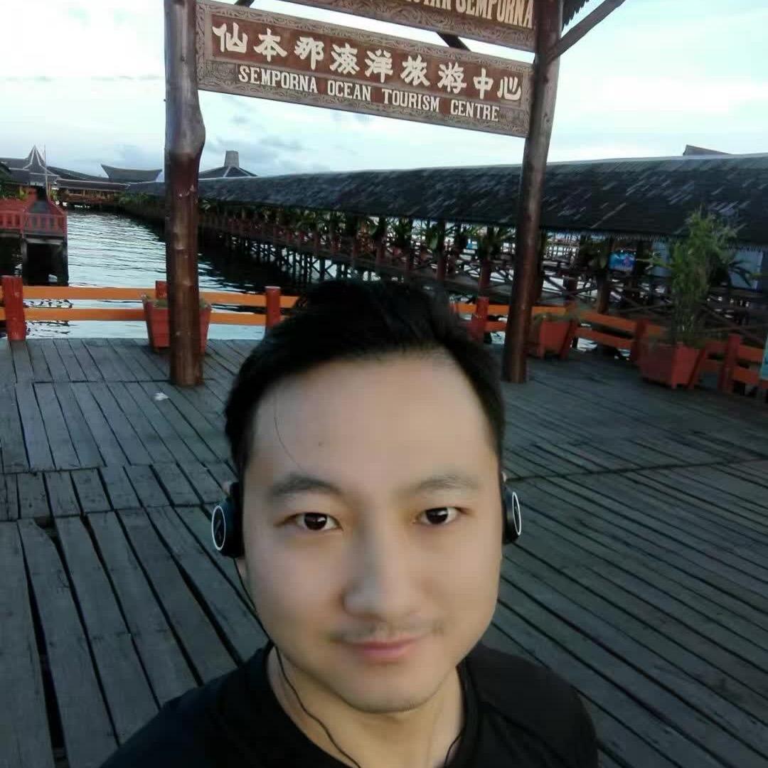 爱旅游杨大叔（游泳，潜水）