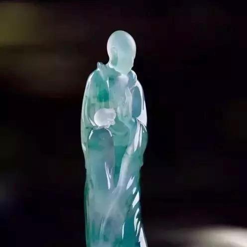 特色翡翠珠宝