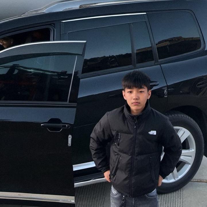 R💲爱吧