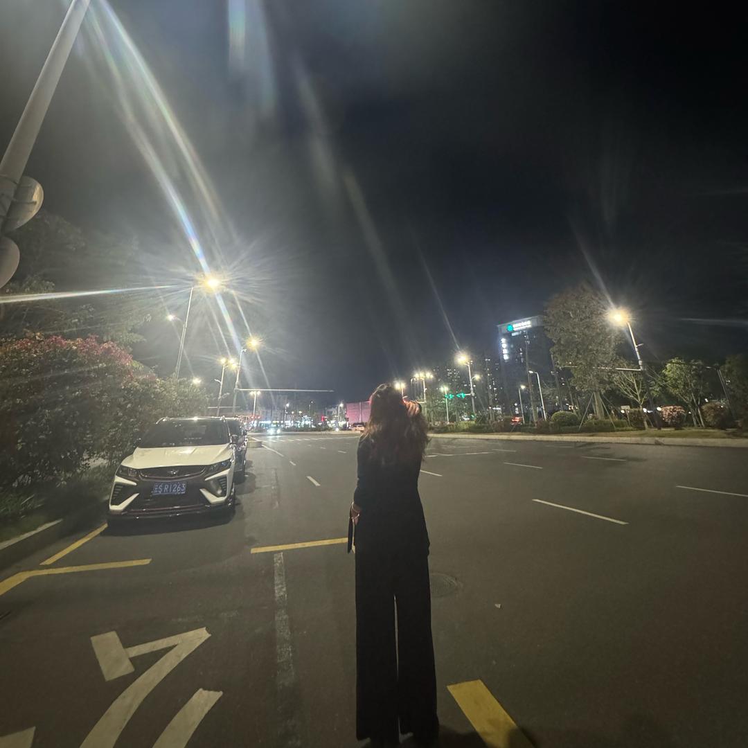 @有个富婆梦👑