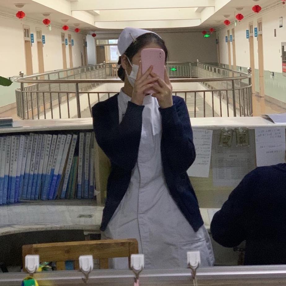 -周周