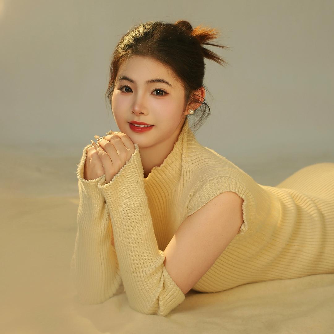 百变小何🧚🏻‍♀️（跳舞版）
