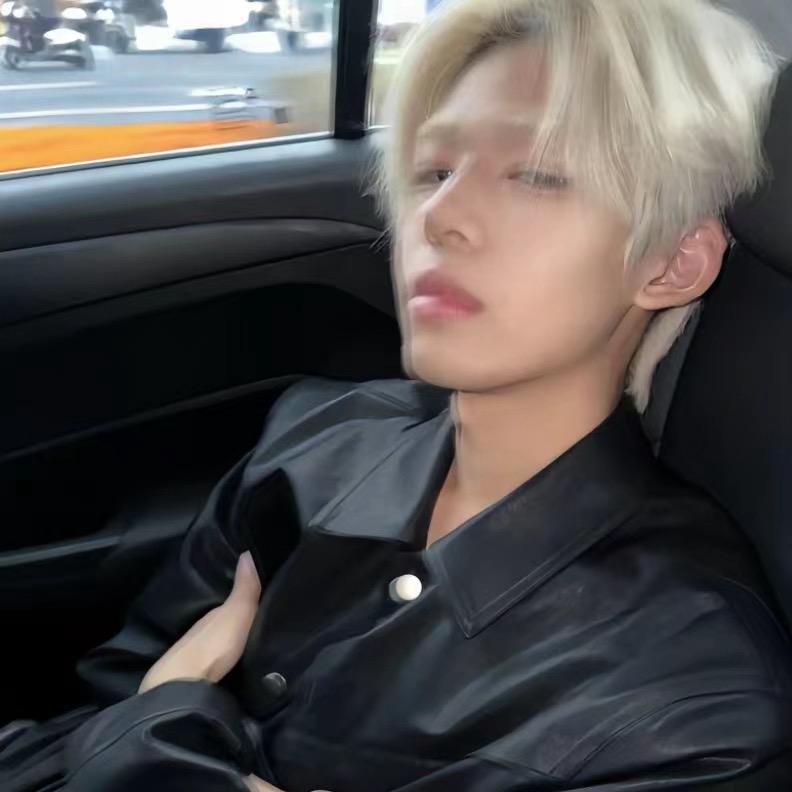 舔狗也配吗