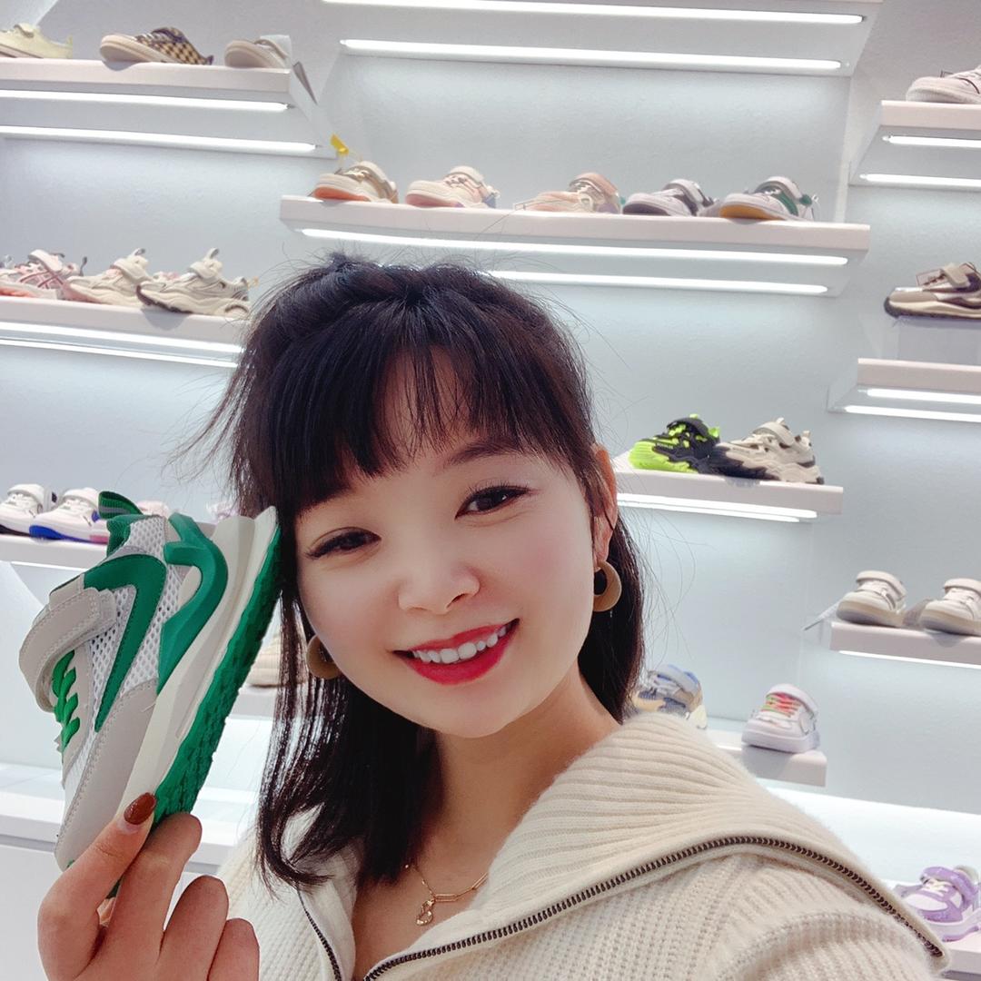 童傜屋童鞋