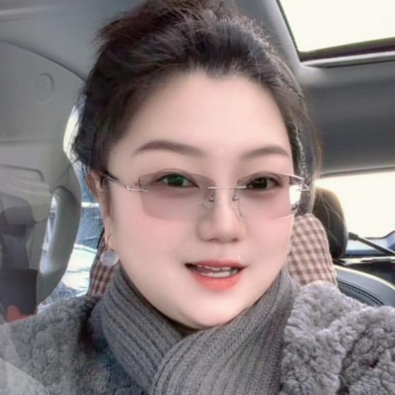 海凤白白胖胖充满希望