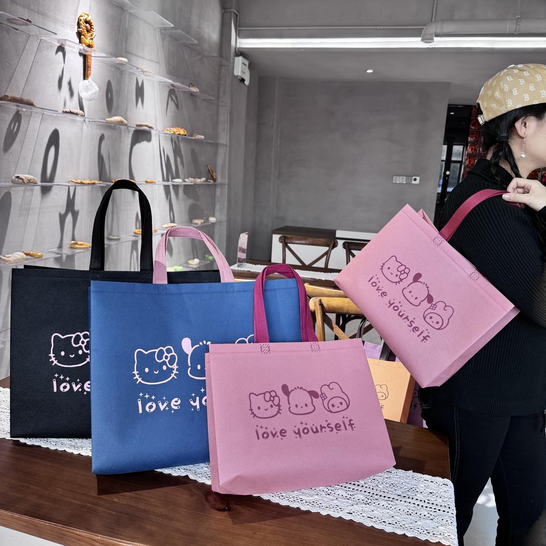 云凌塑料包装