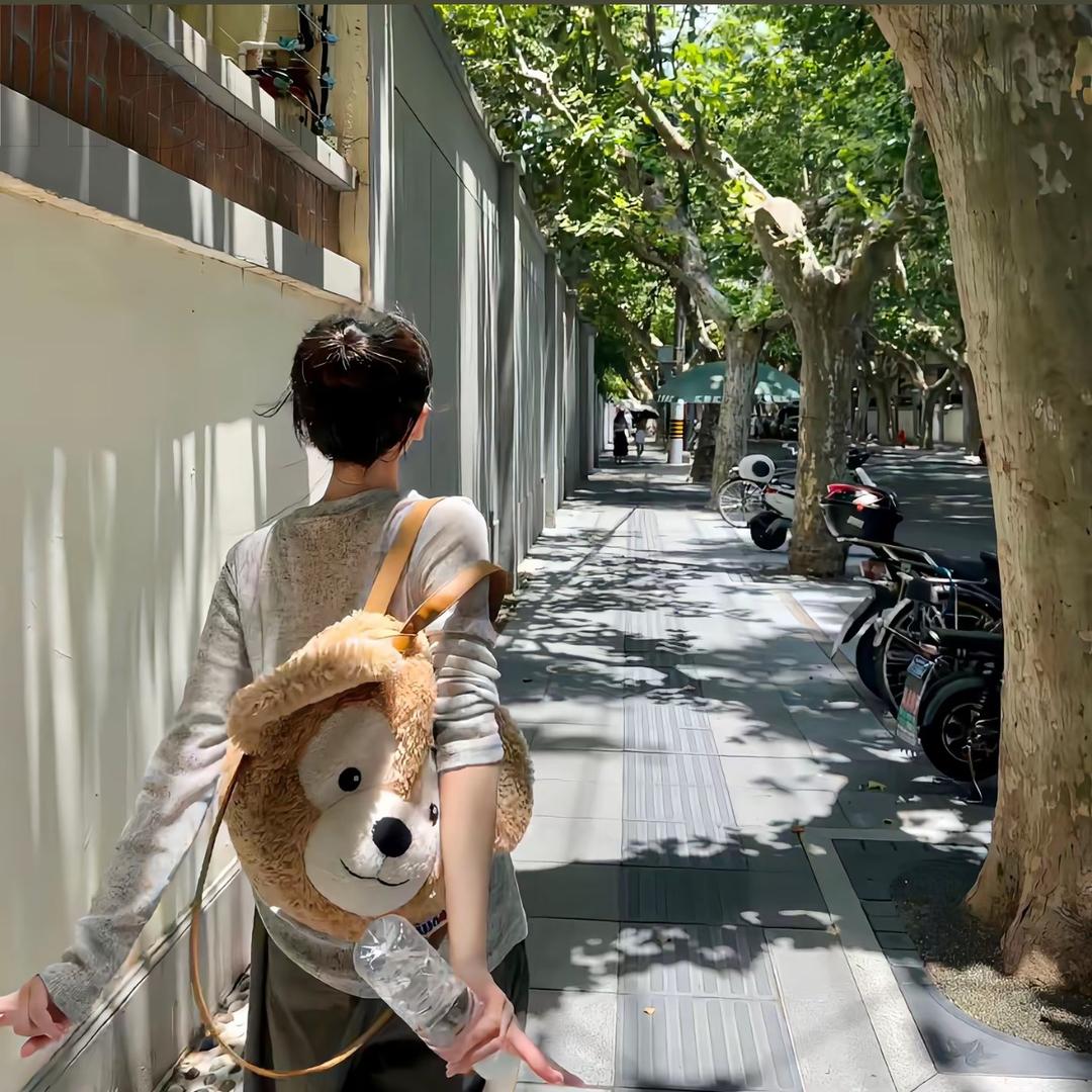 小乖^