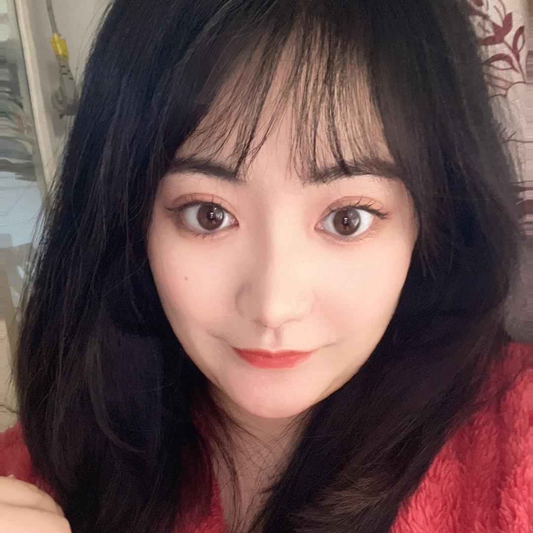 170斤的琪琪