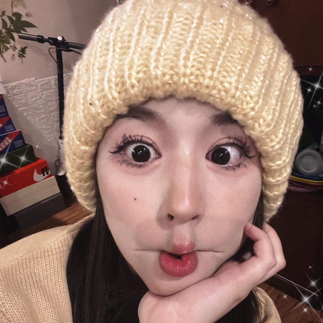 肖哈哈👄