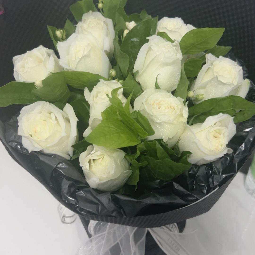 再见只是陌生人