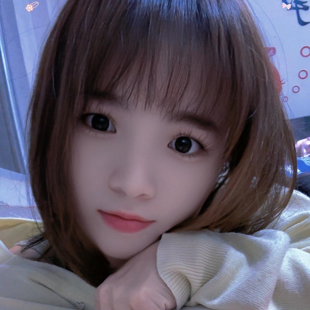 踩了牛奶的猫❥